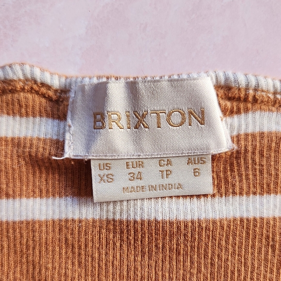 Brixton Tennessee Scoop Neck Tee - Lion - Picture 3 of 3